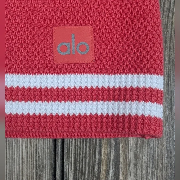 Alo Size Large Sweater Skirt In Candy Red With White Stripes Lined With Shorts - Picture 5 of 14